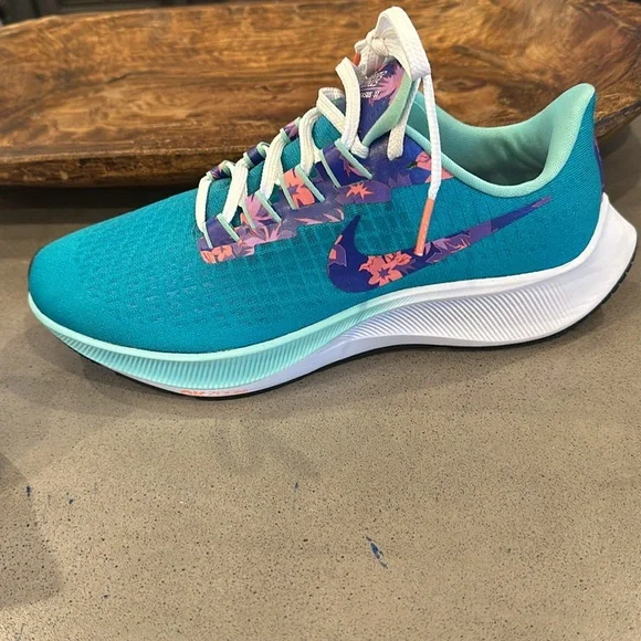 Nike Air Zoom Pegasus 37 Aquamarine Tropical Twist DH3051-300 Women’s Size 8.5 - Picture 3 of 5